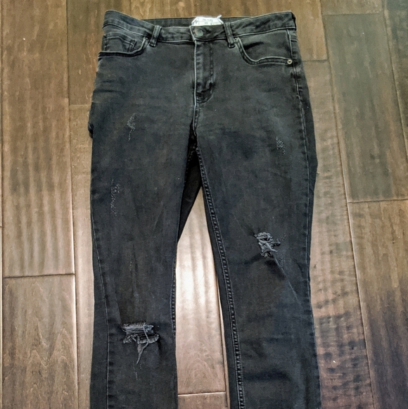 Free People Black Frayed Hem Jeans 👖 - Picture 7 of 7